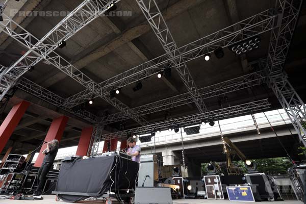 EFRIM MANUEL MENUCK - 2019-06-09 - PARIS - Parc de la Villette - Scene Peripherique - 